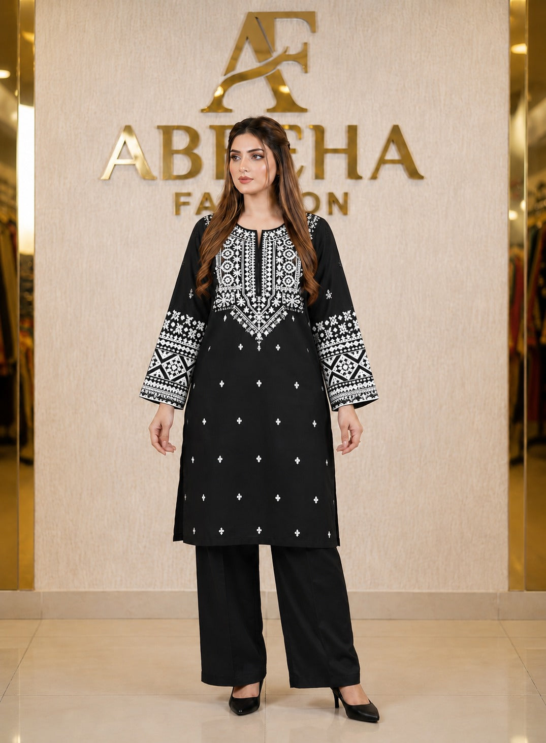 2 piece embroidered Stitched  doria lawn/cotton