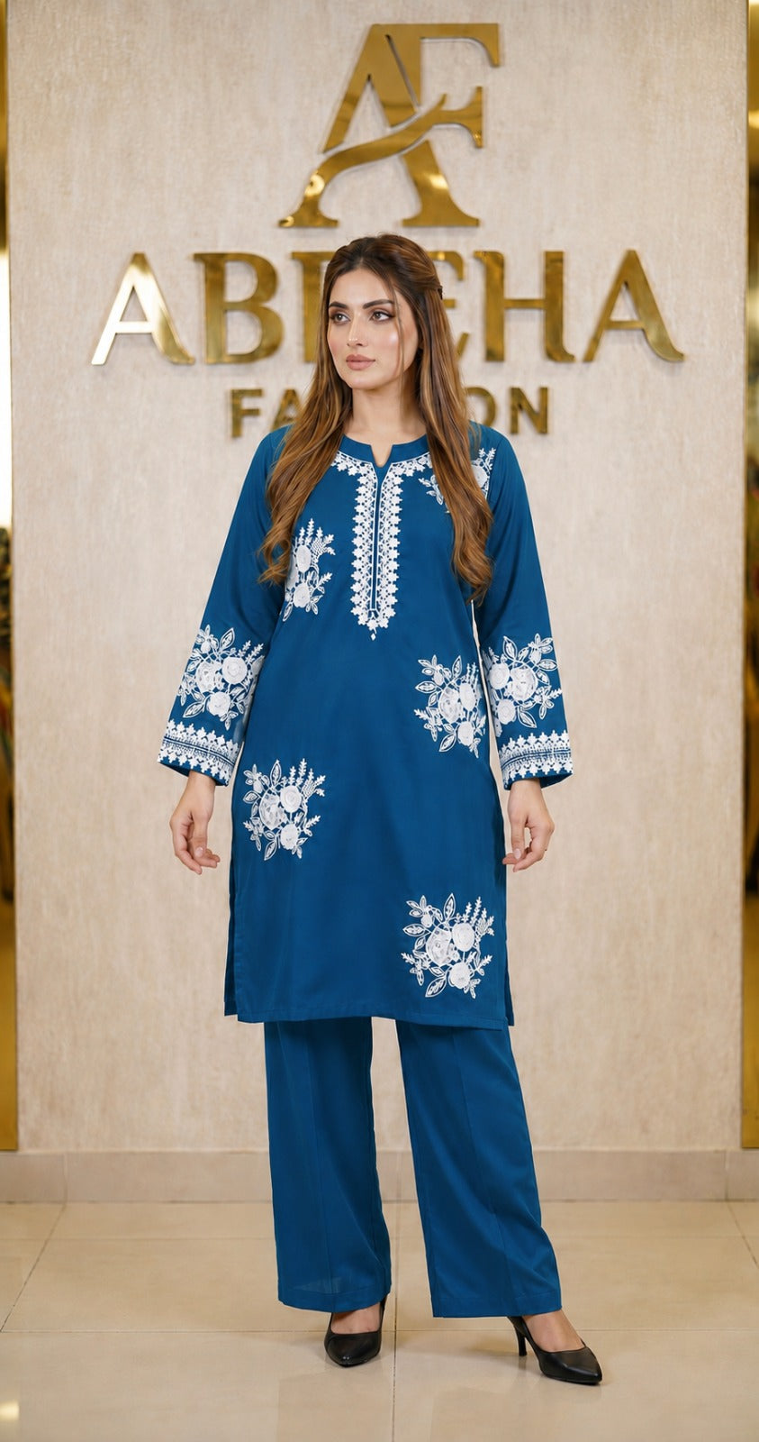 2 piece embroidered Stitched  doria lawn/cotton